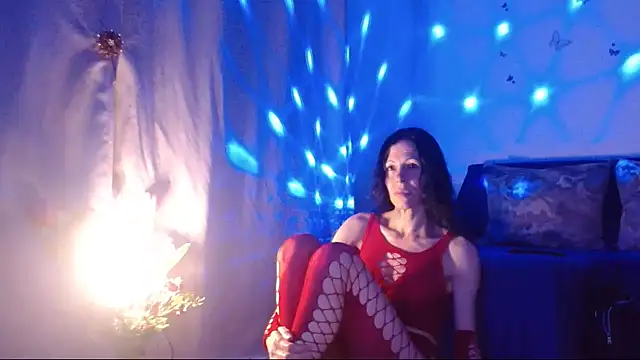 Snapshot of ElysaSun chatting on November 26, 2025, 7:26 pm ElysaSun online show from November 26, 2025, 7:26 pm