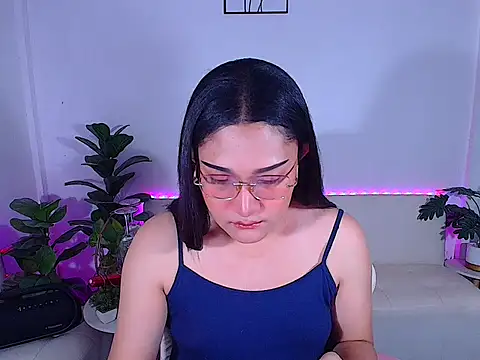 plysaithailand online show from October 7, 2025, 9:28 am