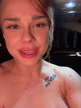 Snapshot of PennyPrincess chatting on March 12, 2025, 1:47 am PennyPrincess online show from March 12, 2025, 1:47 am