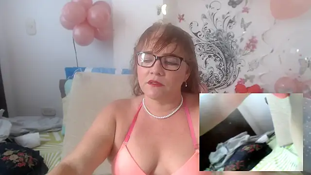 selenax2023 online show from February 23, 2025, 3:08 pm