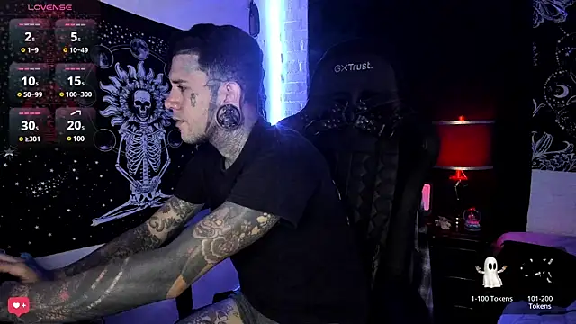 Snapshot of josh__ackerman chatting on February 25, 2025, 12:25 am josh ackerman online show from February 25, 2025, 12:25 am