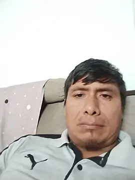 Snapshot of Rusito26 chatting on July 1, 2026, 6:40 pm Rusito26 online show from July 1, 2026, 6:40 pm