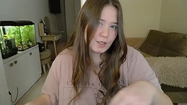 remirann  online show from February 1, 2025, 10:26 am