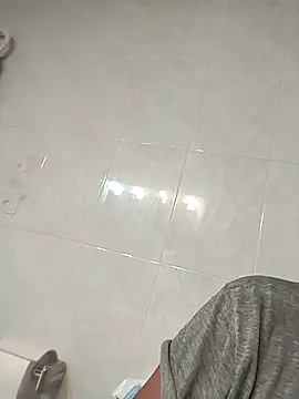 juandi21cm online show from November 1, 2025, 6:15 am