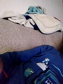 juandi21cm online show from February 8, 2026, 10:24 pm