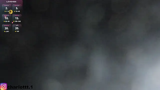 Snapshot of charlotte_250 chatting on October 11, 2025, 3:39 am charlotte 250 online show from October 11, 2025, 3:39 am