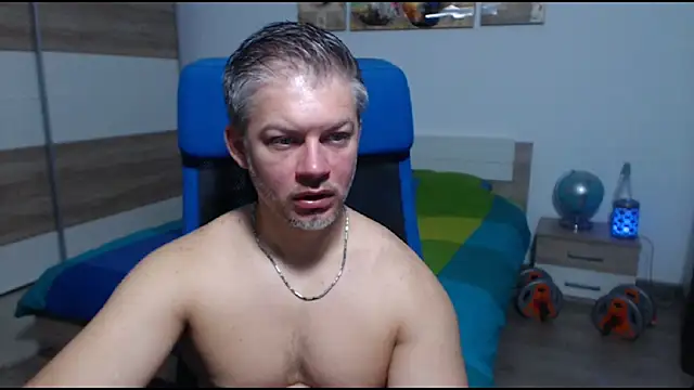 Snapshot of RobbyShawz chatting on October 23, 2025, 4:34 am RobbyShawz online show from October 23, 2025, 4:34 am