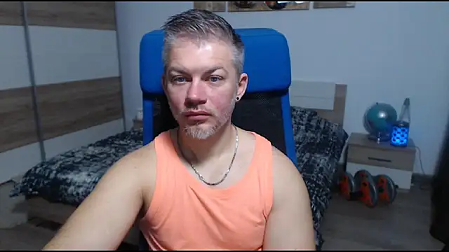 Snapshot of RobbyShawz chatting on November 6, 2025, 5:30 am RobbyShawz online show from November 6, 2025, 5:30 am