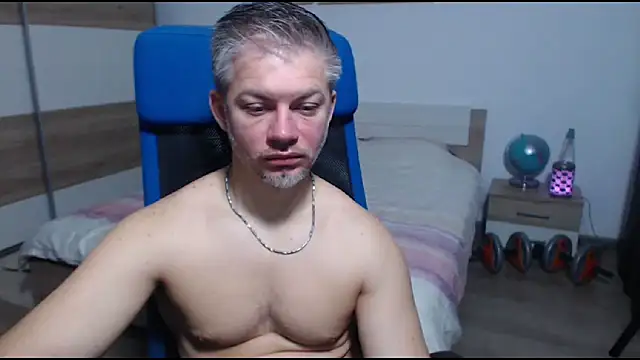 Snapshot of RobbyShawz chatting on November 27, 2025, 5:31 am RobbyShawz online show from November 27, 2025, 5:31 am