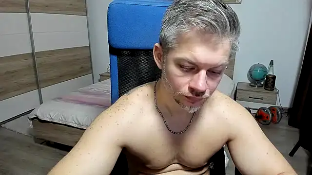 Snapshot of RobbyShawz chatting on January 15, 2026, 8:52 am RobbyShawz online show from January 15, 2026, 8:52 am