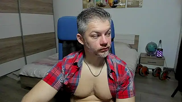 Snapshot of RobbyShawz chatting on February 3, 2026, 5:27 am RobbyShawz online show from February 3, 2026, 5:27 am