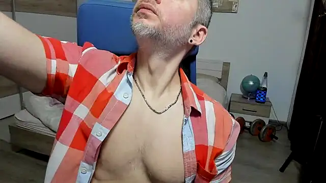 Snapshot of RobbyShawz chatting on February 15, 2026, 7:51 am RobbyShawz online show from February 15, 2026, 7:51 am