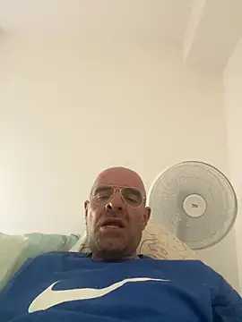 slim1976006 online show from August 4, 2026, 3:36 pm