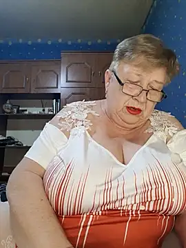 Snapshot of Lena_Gaby chatting on June 1, 2026, 1:13 pm Lena Gaby online show from June 1, 2026, 1:13 pm