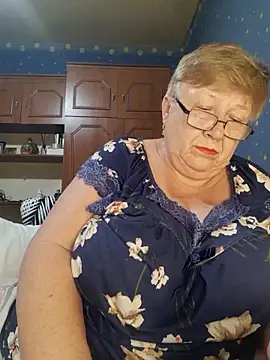 Lena Gaby online show from June 17, 2026, 3:13 pm