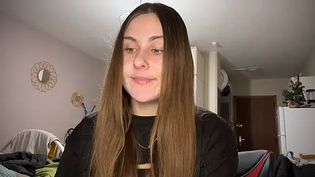 Emma just online show from December 15, 2024, 7:57 am