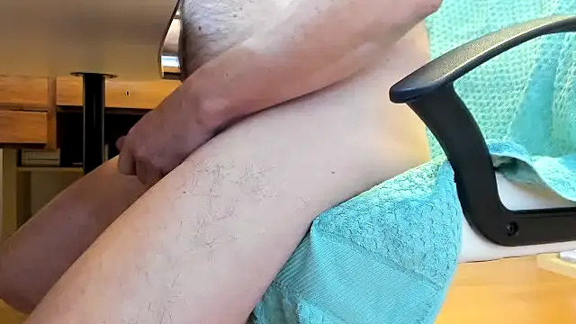 leccaleccafiga online show from January 16, 2026, 9:13 am