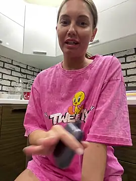 Chel sea  online show from February 17, 2025, 10:25 pm