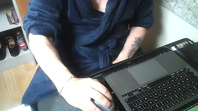 Snapshot of DUDURA@xh chatting on March 19, 2026, 7:23 am DUDURAxh online show from March 19, 2026, 7:23 am