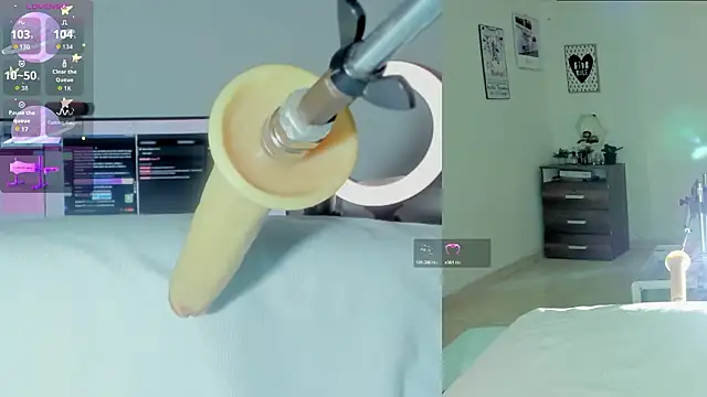 Snapshot of sofi_velez chatting on March 6, 2026, 5:09 pm sofi velez online show from March 6, 2026, 5:09 pm