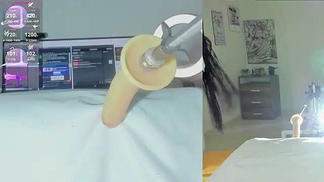 Snapshot of sofi_velez chatting on March 17, 2026, 5:05 pm sofi velez online show from March 17, 2026, 5:05 pm