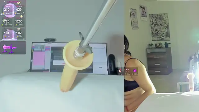 Snapshot of sofi_velez chatting on March 31, 2026, 5:02 pm sofi velez online show from March 31, 2026, 5:02 pm