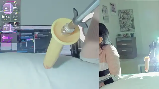 Snapshot of sofi_velez chatting on April 2, 2026, 4:59 pm sofi velez online show from April 2, 2026, 4:59 pm