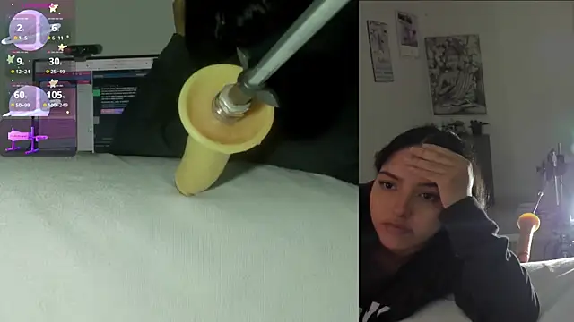 Snapshot of sofi_velez chatting on April 3, 2026, 5:00 pm sofi velez online show from April 3, 2026, 5:00 pm