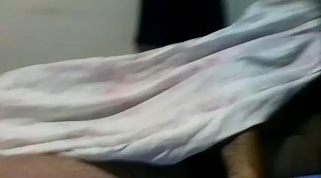 Snapshot of SAFADINHO-25 chatting on February 23, 2025, 3:02 am SAFADINHO-25 online show from February 23, 2025, 3:02 am