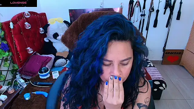 elektra 32 online show from February 4, 2025, 4:48 am