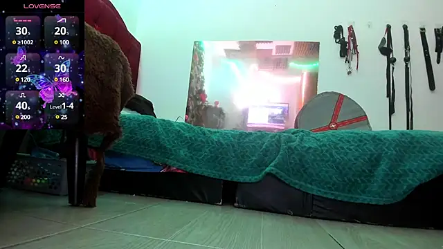 elektra 32 online show from March 8, 2025, 8:11 am