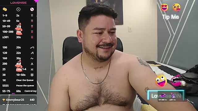 Snapshot of oso_dirty_ chatting on January 24, 2025, 8:32 pm oso dirty  online show from January 24, 2025, 8:32 pm