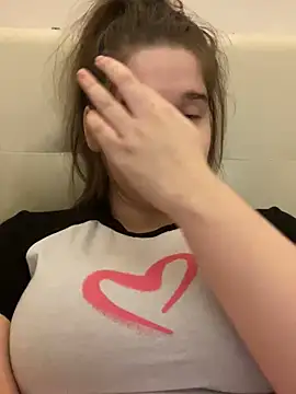 HornyGirlH online show from February 20, 2025, 2:18 am