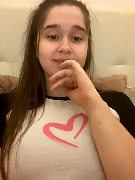 HornyGirlH online show from October 21, 2025, 10:10 pm