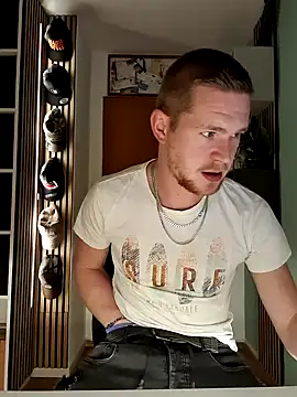 Playbunniboy online show from December 11, 2024, 4:53 pm