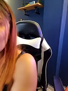 Snapshot of jnilu1227 chatting on February 10, 2025, 4:47 pm jnilu1227 online show from February 10, 2025, 4:47 pm