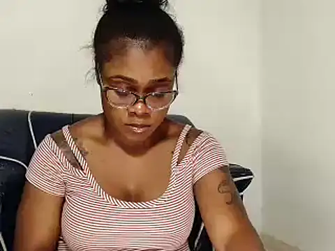 alexiaao9 online show from February 13, 2025, 2:34 am