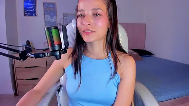 Amaia Daniells online show from February 20, 2025, 7:34 am