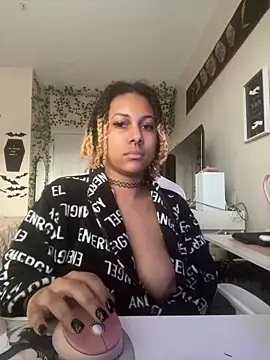 goddessxdreaxo online show from October 25, 2025, 8:03 pm