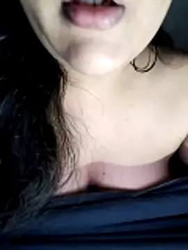 Snapshot of Annerae chatting on March 4, 2026, 2:23 pm Annerae online show from March 4, 2026, 2:23 pm