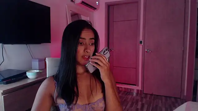 Snapshot of Brown_skin11 chatting on October 21, 2025, 10:10 pm Brown skin11 online show from October 21, 2025, 10:10 pm