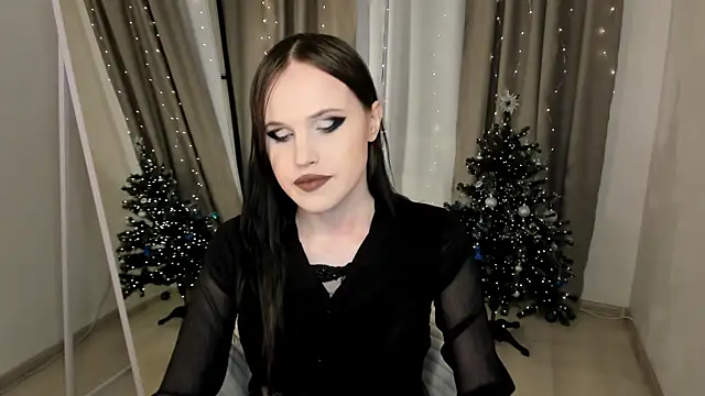 EffieMinki online show from January 18, 2026, 4:00 pm