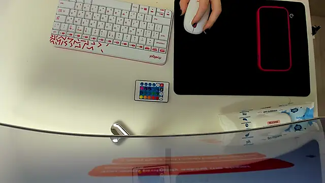 EffieMinki online show from March 3, 2026, 8:59 pm