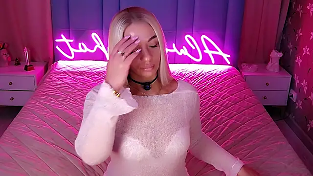 AllwaysHotJ online show from February 22, 2026, 2:02 am