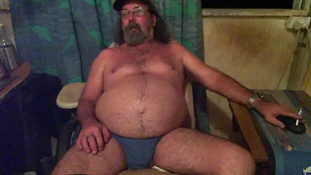 Snapshot of herbie010666 chatting on February 19, 2025, 11:28 am herbie010666 online show from February 19, 2025, 11:28 am