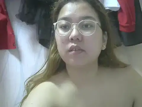 Boobsiemarie online show from January 3, 2025, 9:15 am