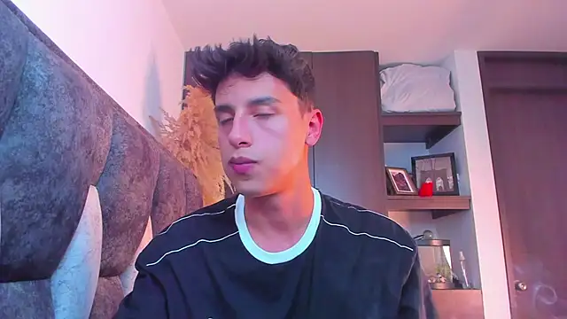 Snapshot of I_Gabriel chatting on January 4, 2025, 1:42 am I Gabriel online show from January 4, 2025, 1:42 am