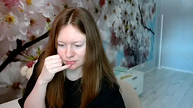 ConnieDaw online show from February 11, 2025, 5:58 am