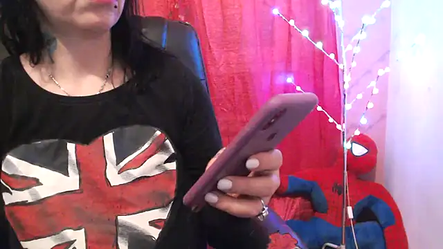 algodonyfresa online show from December 5, 2025, 12:41 am