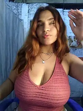 Snapshot of SexyFriends_ chatting on February 3, 2026, 1:48 am SexyFriends online show from February 3, 2026, 1:48 am